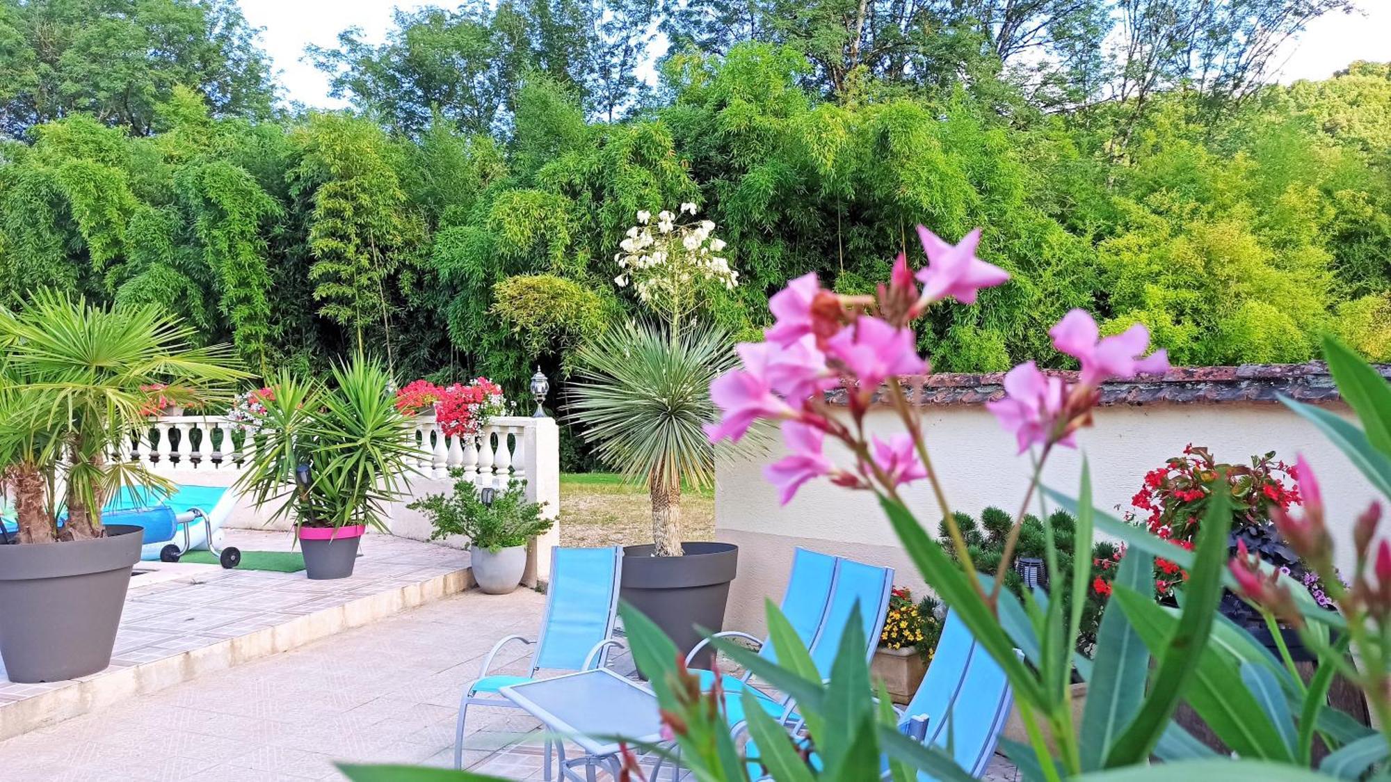 Le Domaine De L'Escadasse Faycelles 外观 照片